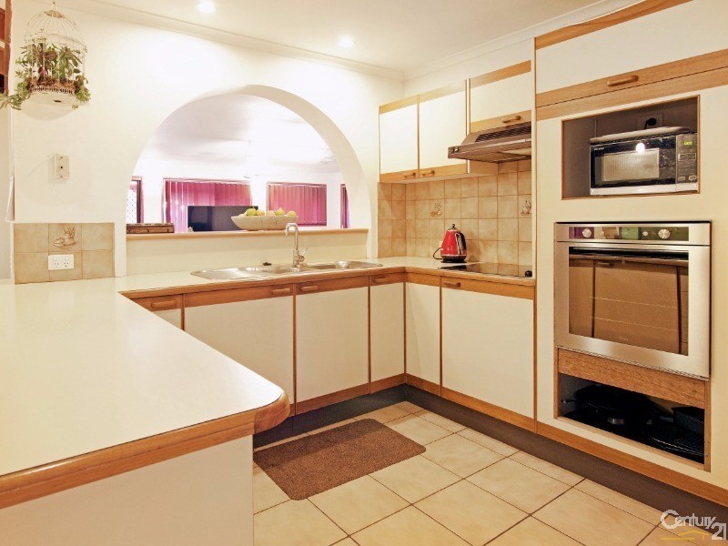 348 Main Road, Kuluin QLD 4558