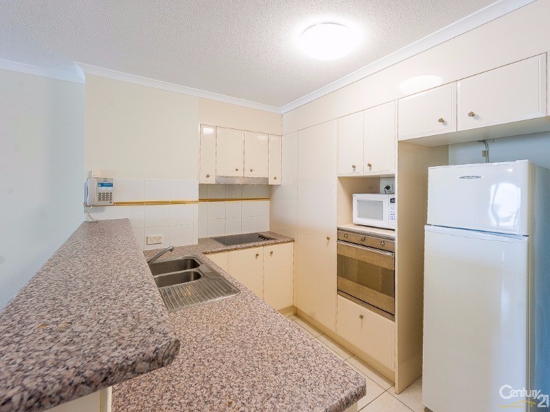 303/98 Alexandra Parade, Alexandra Headland QLD 4572