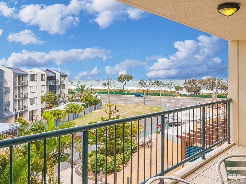 303/98 Alexandra Parade, Alexandra Headland QLD 4572