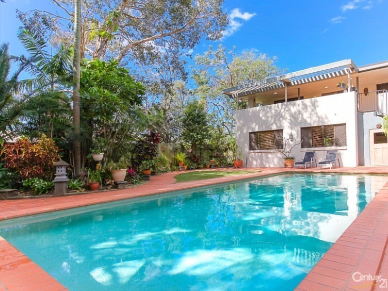 8 Oogar Street, Maroochydore QLD 4558