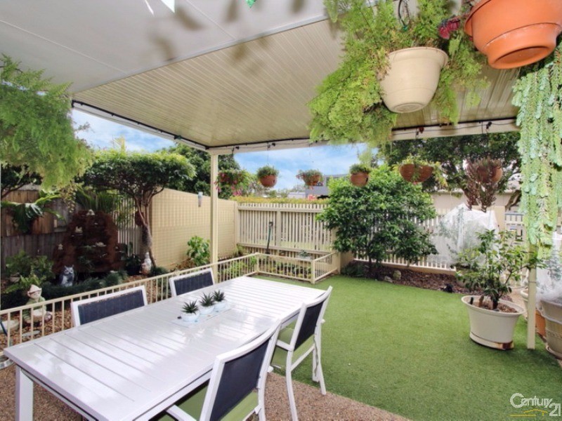 2/107 Parker Street, Maroochydore QLD 4558