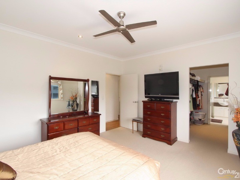 2/107 Parker Street, Maroochydore QLD 4558
