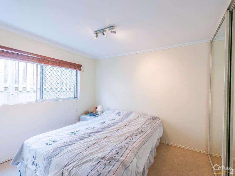 2/10 Camfield Street, Alexandra Headland QLD 4572