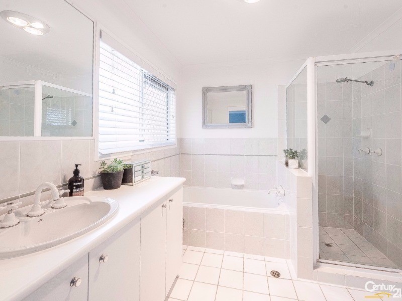 3/137 Tepequar Drive, Maroochydore QLD 4558