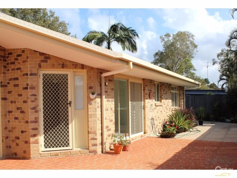 2/32 Hinley Avenue, Maroochydore QLD 4558