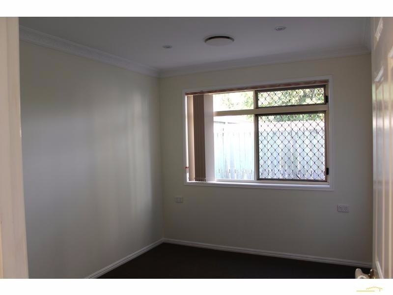 2/32 Hinley Avenue, Maroochydore QLD 4558