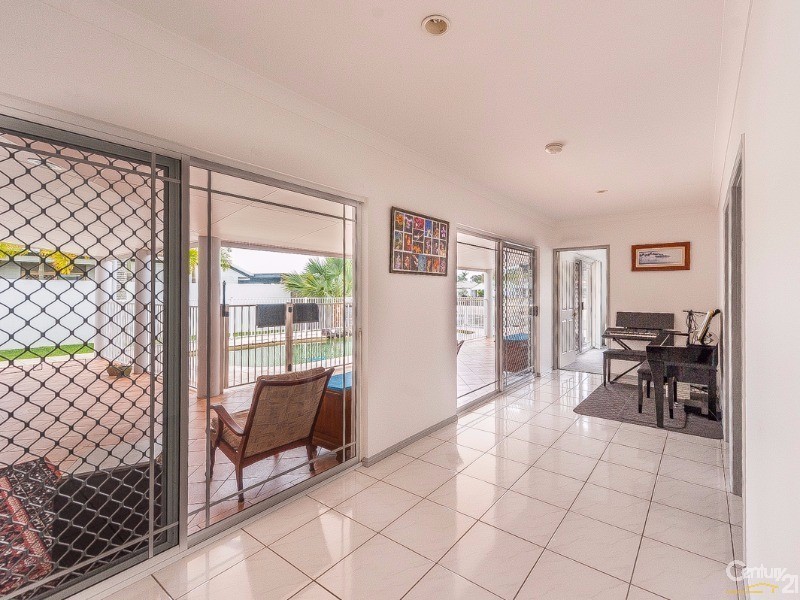 100 Maroochy Waters Drive, Maroochydore QLD 4558