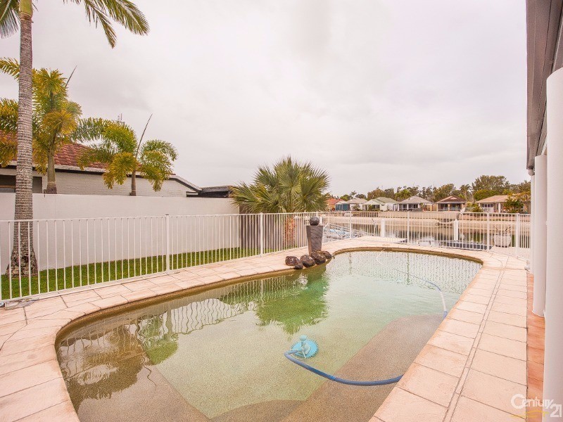 100 Maroochy Waters Drive, Maroochydore QLD 4558