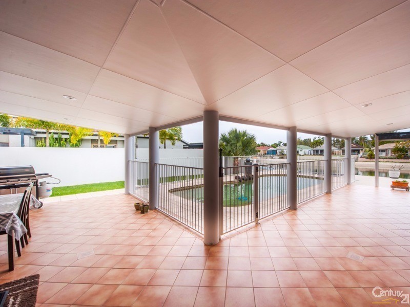 100 Maroochy Waters Drive, Maroochydore QLD 4558
