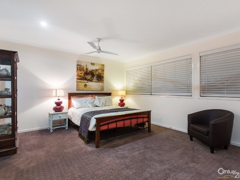 17B Molakai Drive, Mountain Creek QLD 4557