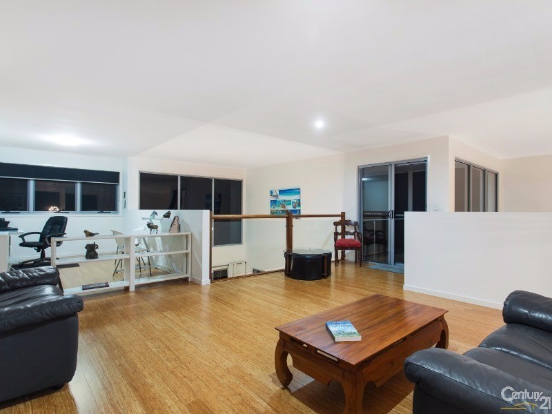 17B Molakai Drive, Mountain Creek QLD 4557