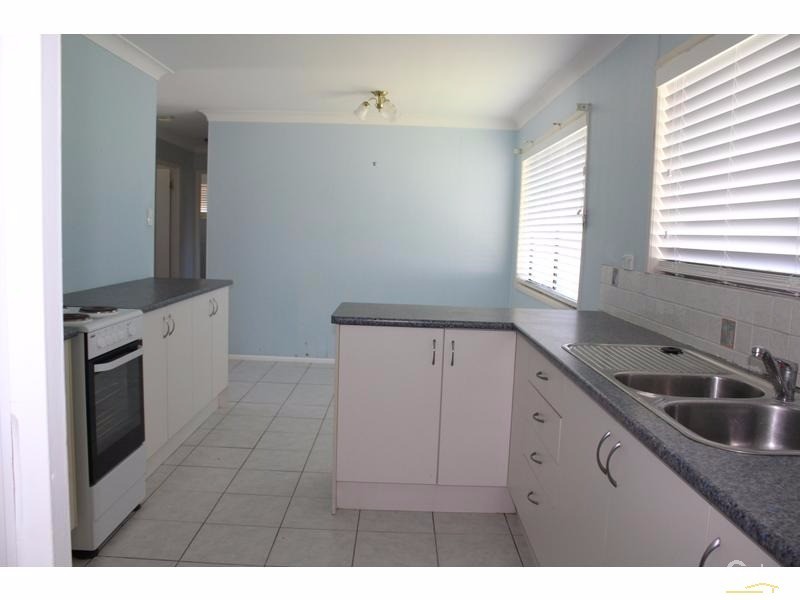 1 Sutherland Street, Dicky Beach QLD 4551
