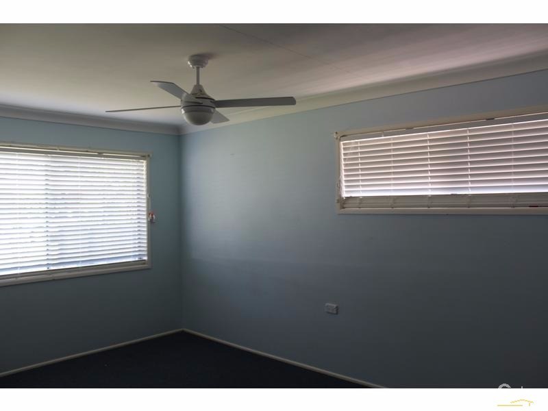 1 Sutherland Street, Dicky Beach QLD 4551