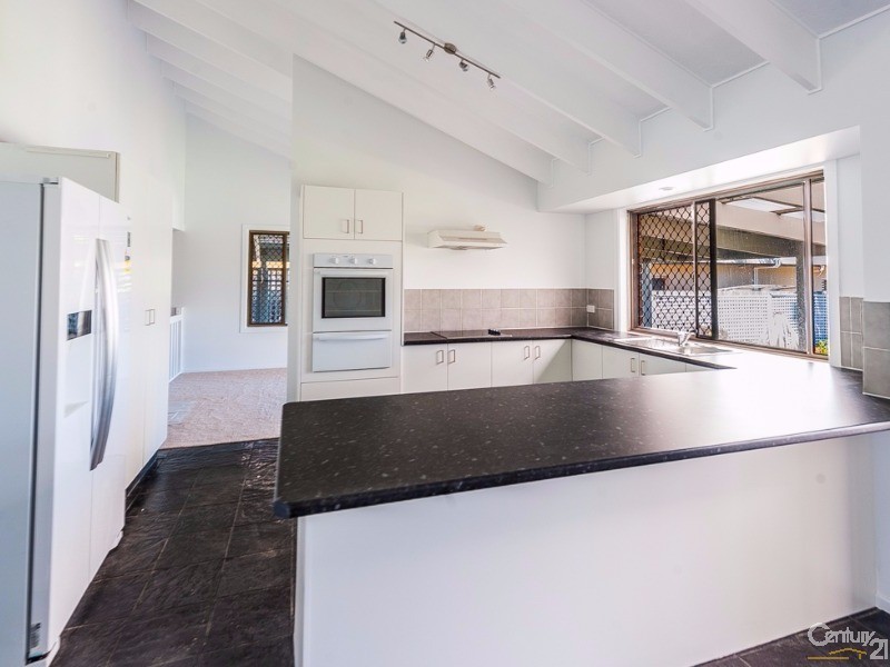 37 Cypress Court, Minyama QLD 4575