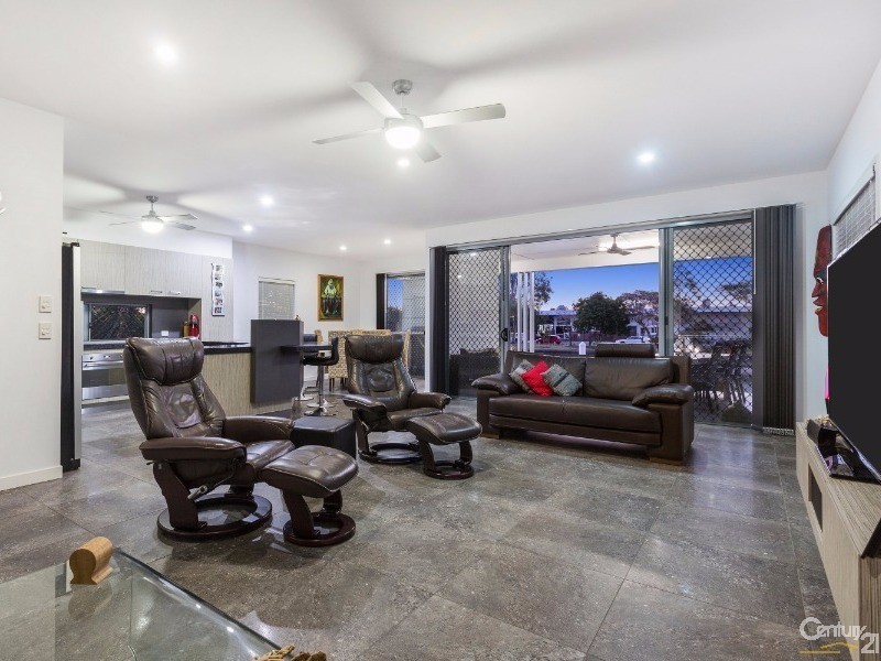 17 Culbara Street, Mooloolaba QLD 4557