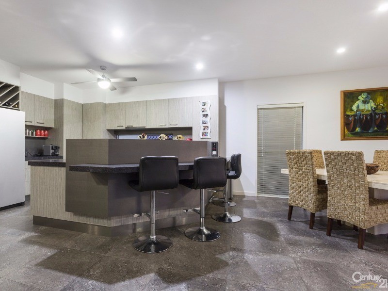 17 Culbara Street, Mooloolaba QLD 4557