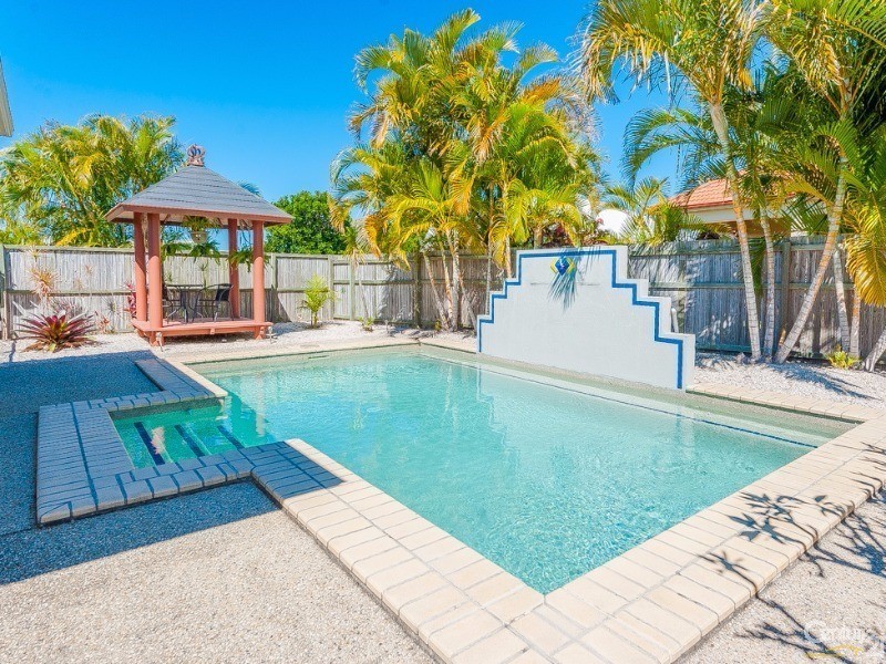 21 Bonaire Court, Parrearra QLD 4575