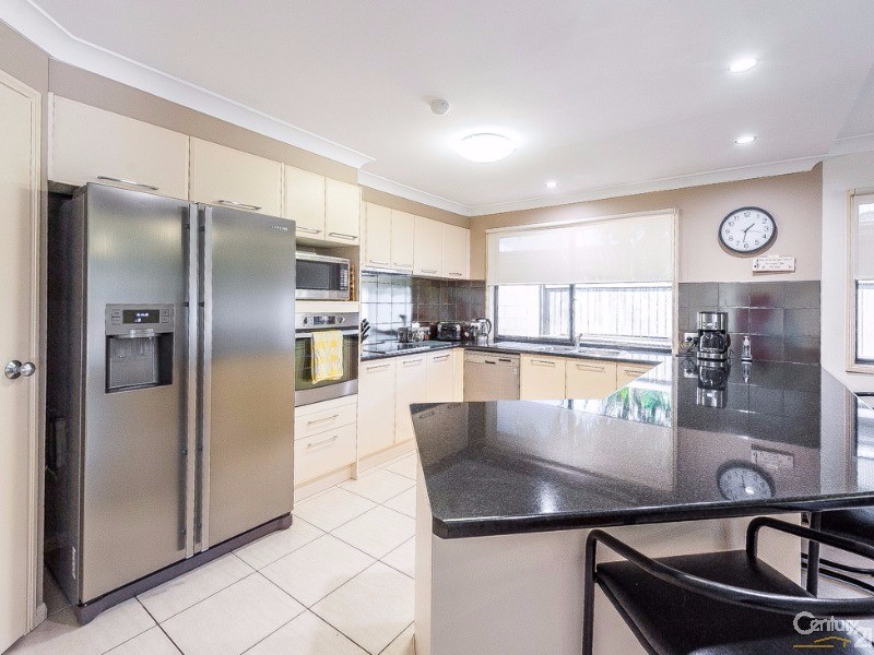 21 Bonaire Court, Parrearra QLD 4575