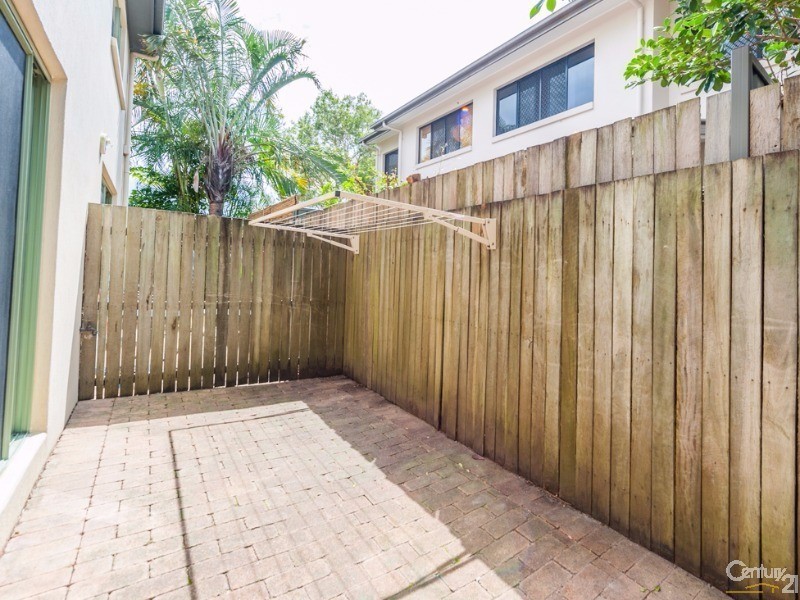 8/15 Primary School Court, Maroochydore QLD 4558