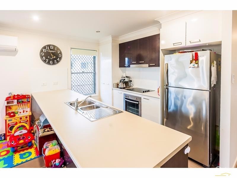 13 Bribie Place, Mountain Creek QLD 4557