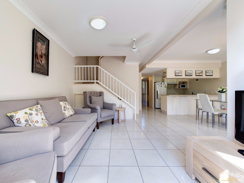 29/9 Maroochy Waters Drive, Maroochydore QLD 4558