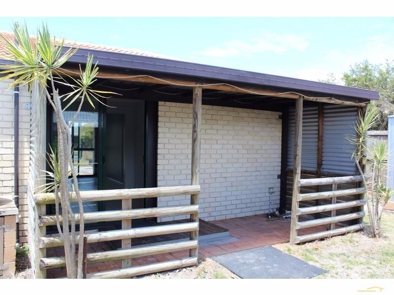 30 Spinnaker Boulevard, Wurtulla QLD 4575