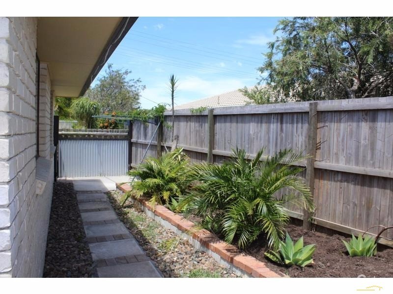 30 Spinnaker Boulevard, Wurtulla QLD 4575