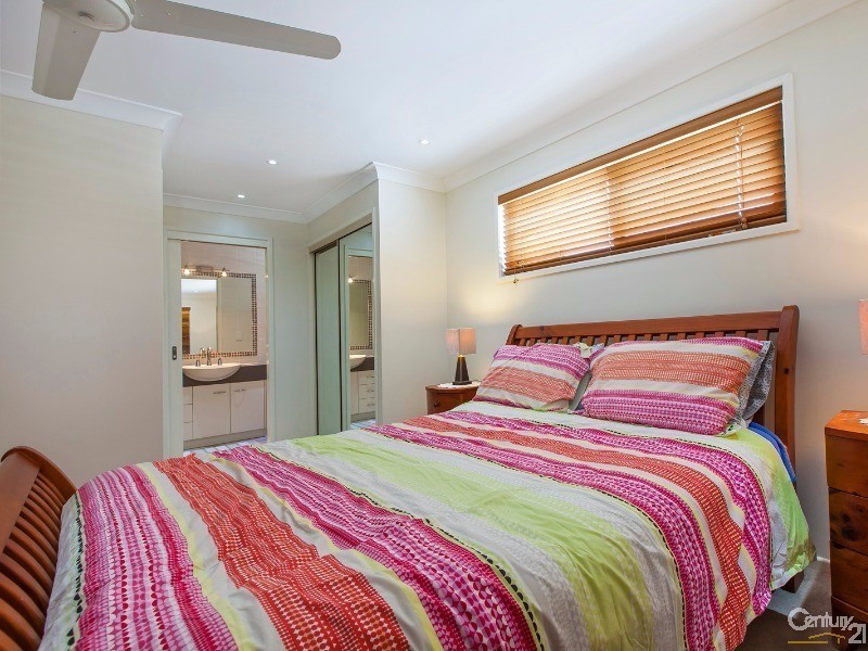 24 Yallanga Place, Mooloolaba QLD 4557