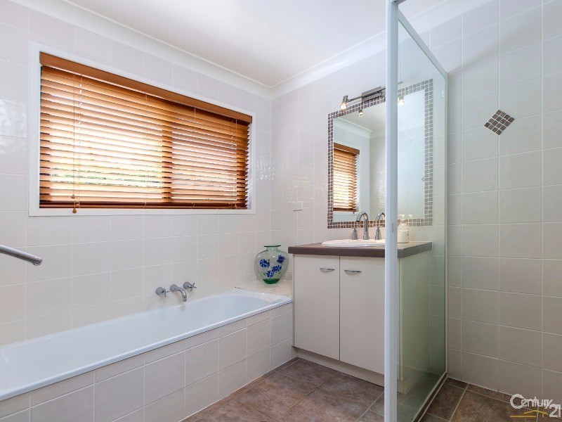 24 Yallanga Place, Mooloolaba QLD 4557