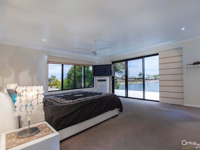 24 Yallanga Place, Mooloolaba QLD 4557