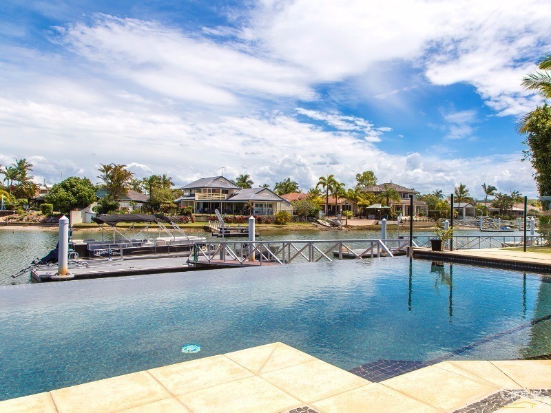 24 Yallanga Place, Mooloolaba QLD 4557