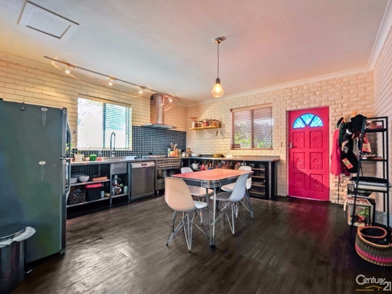 10 Gilbert Street, Maroochydore QLD 4558