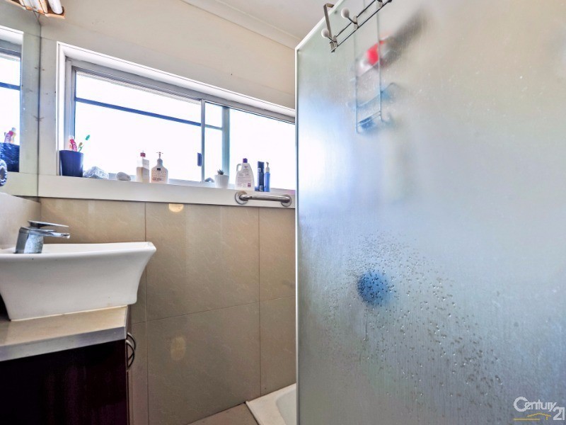 10 Gilbert Street, Maroochydore QLD 4558