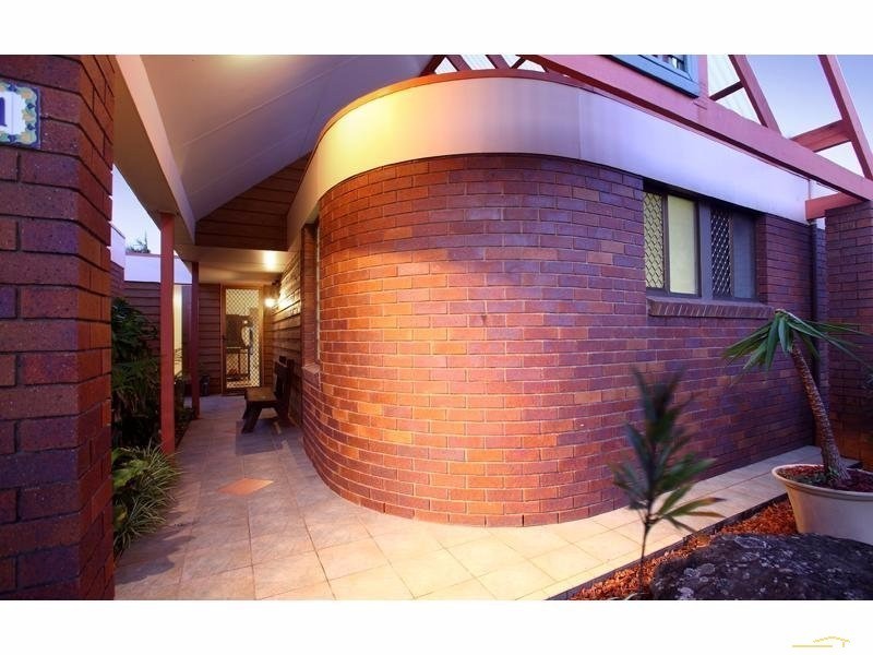 11 Yallanga Place, Mooloolaba QLD 4557