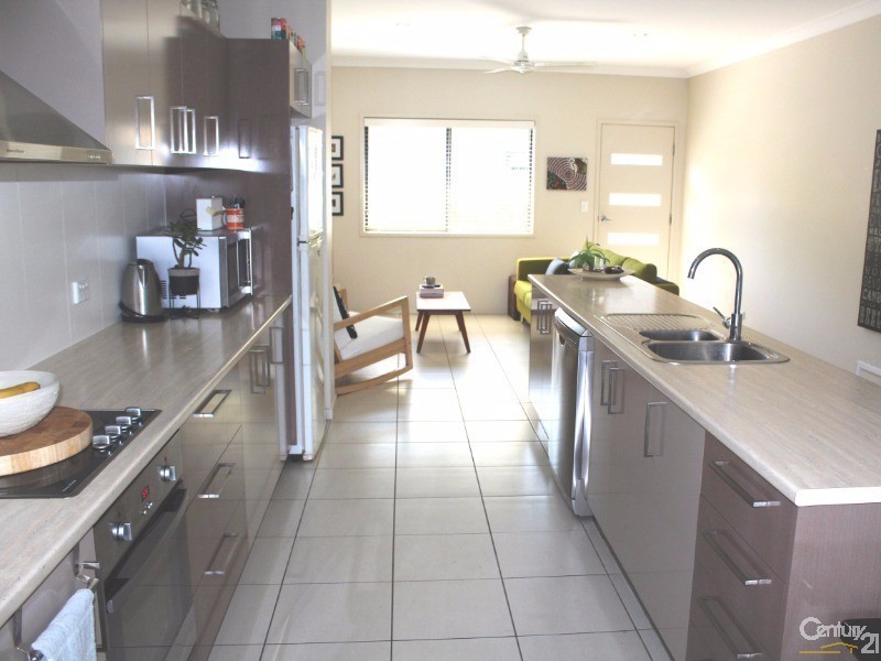 5/2 Tamper Street, Nambour QLD 4560