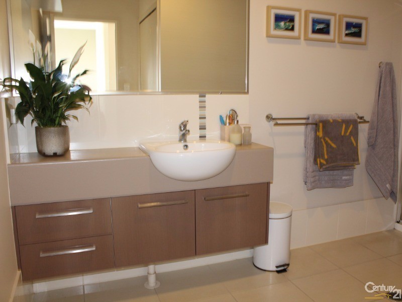 5/2 Tamper Street, Nambour QLD 4560