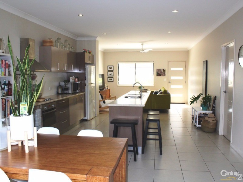 5/2 Tamper Street, Nambour QLD 4560