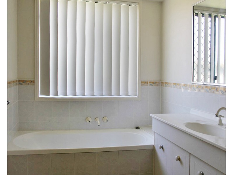 16 Dorian Crescent, Sippy Downs QLD 4556