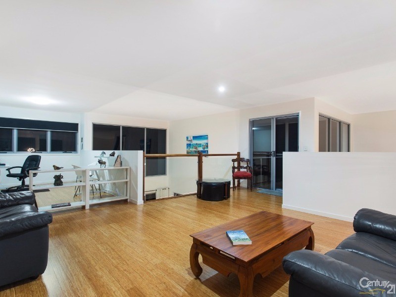 17A/17B Molakai Drive, Mountain Creek QLD 4557