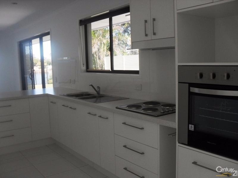 36 Cootamundra Drive, Mountain Creek QLD 4557