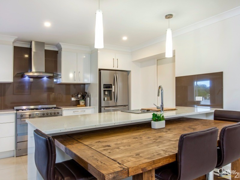 1 Warrina Court, Mooloolaba QLD 4557