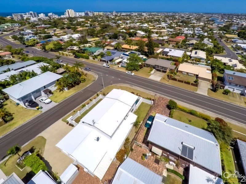 1 Warrina Court, Mooloolaba QLD 4557