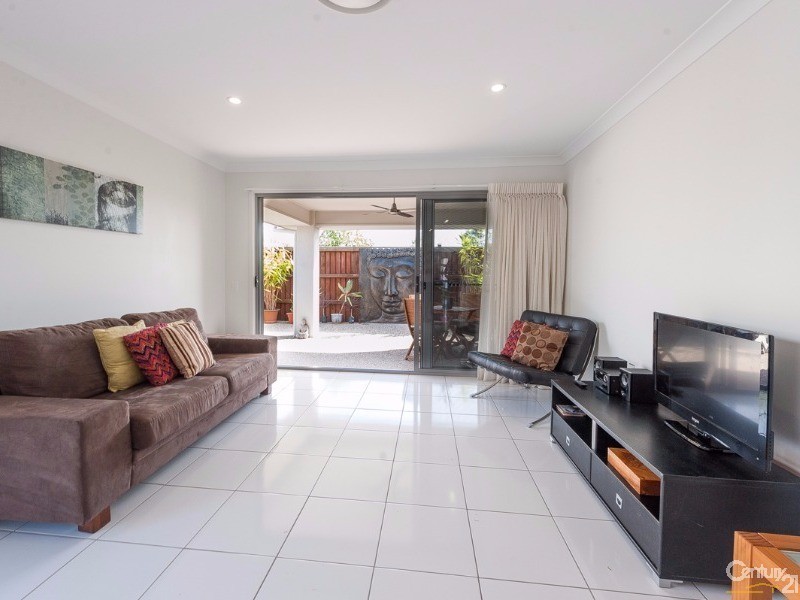 5 Carlisle Circuit, Mountain Creek QLD 4557