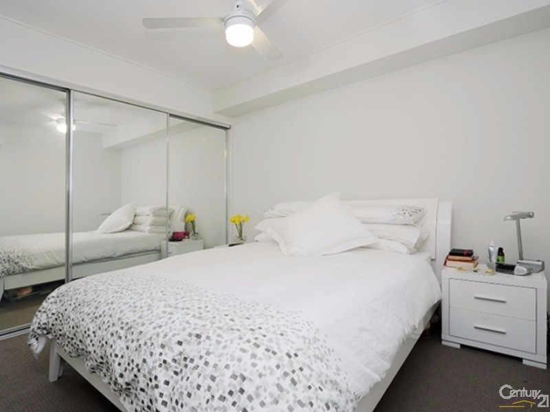 3312/3 Emporio Place, Maroochydore QLD 4558