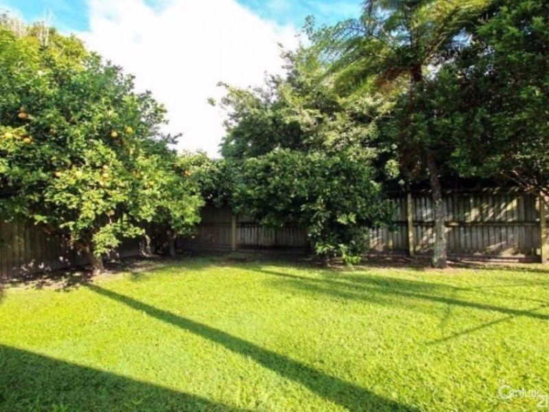 44 Oogar Street, Maroochydore QLD 4558