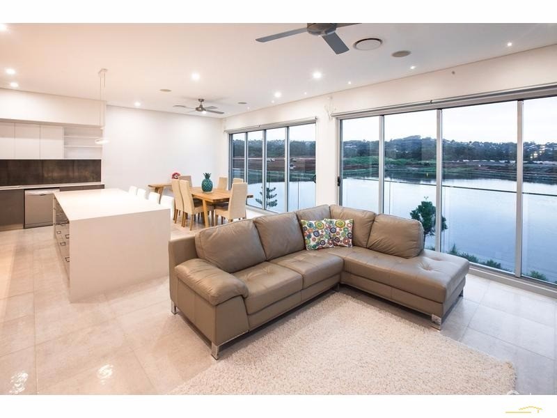 26 Savannah Esplanade, Maroochydore QLD 4558
