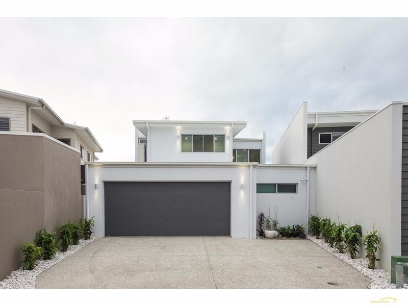 26 Savannah Esplanade, Maroochydore QLD 4558