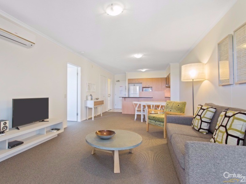 424/10 Okinja Road, Alexandra Headland QLD 4572