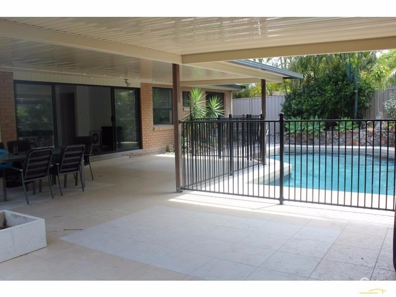 16 Blackwood Street, Maroochydore QLD 4558