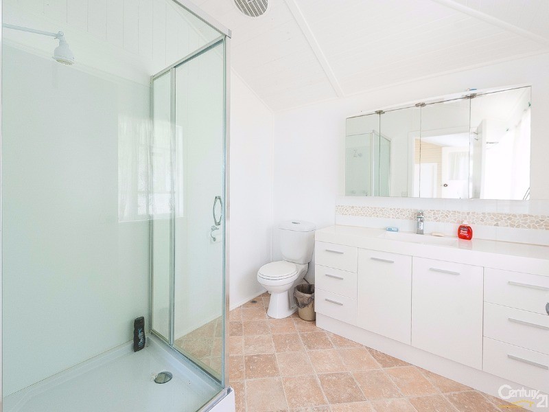 28 Hinley Avenue, Maroochydore QLD 4558